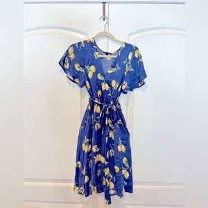 Faux wrap summer dress - size small